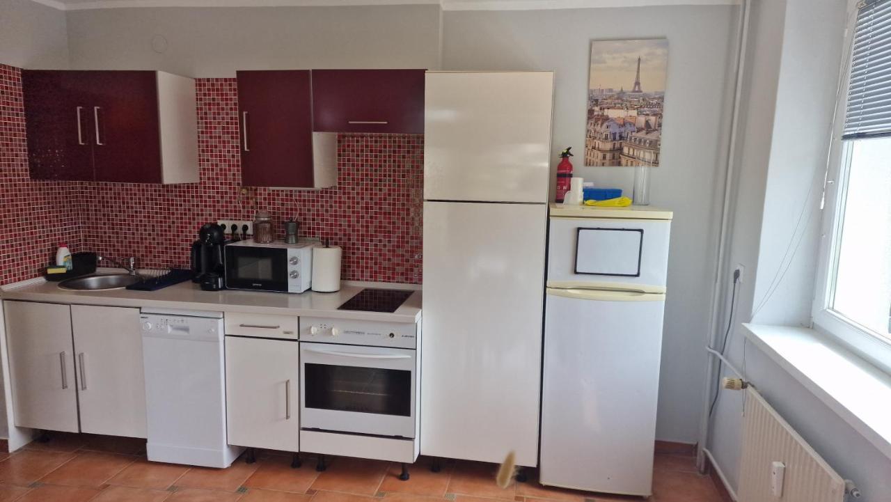 Lovely Condo With Free Parking Λιουμπλιάνα Εξωτερικό φωτογραφία